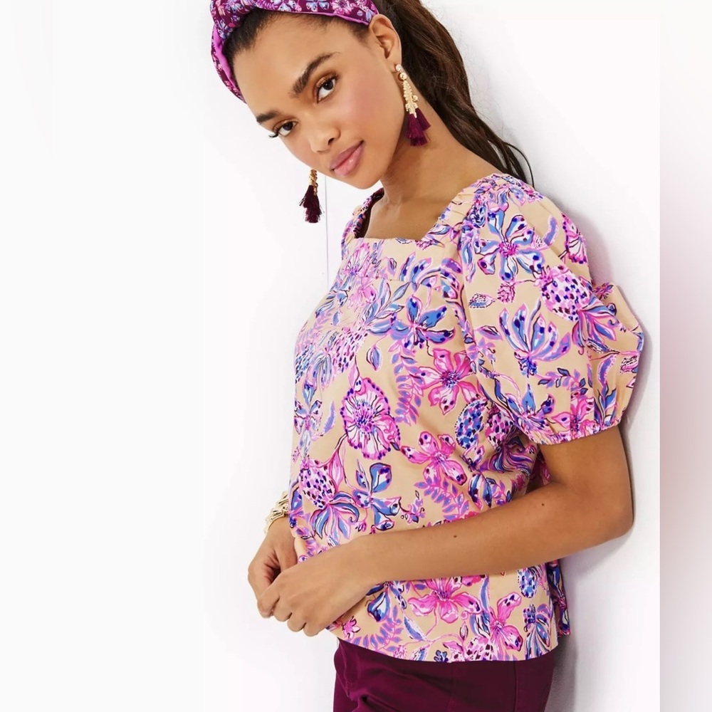 Lilly Pulitzer Torrey Short Sleeve Stretch Cotton Top Women’s Size 6 EUC